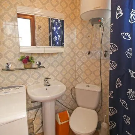 Apartment Sleeps 3 With Wifi Calpe